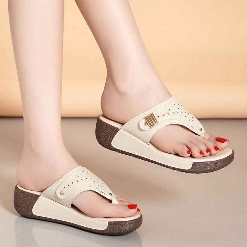 Zapatillas de piel suave con suela gruesa