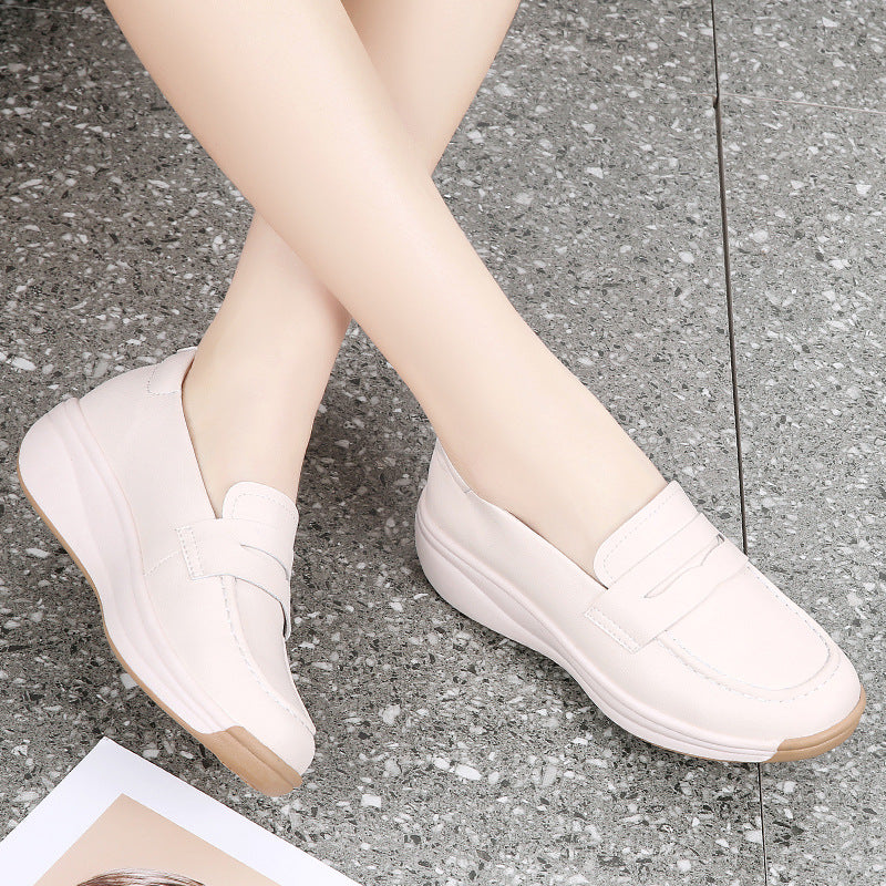 Zapatos casuales versátiles de suela gruesa