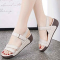 Sandalias con plataforma sencilla y punta abierta