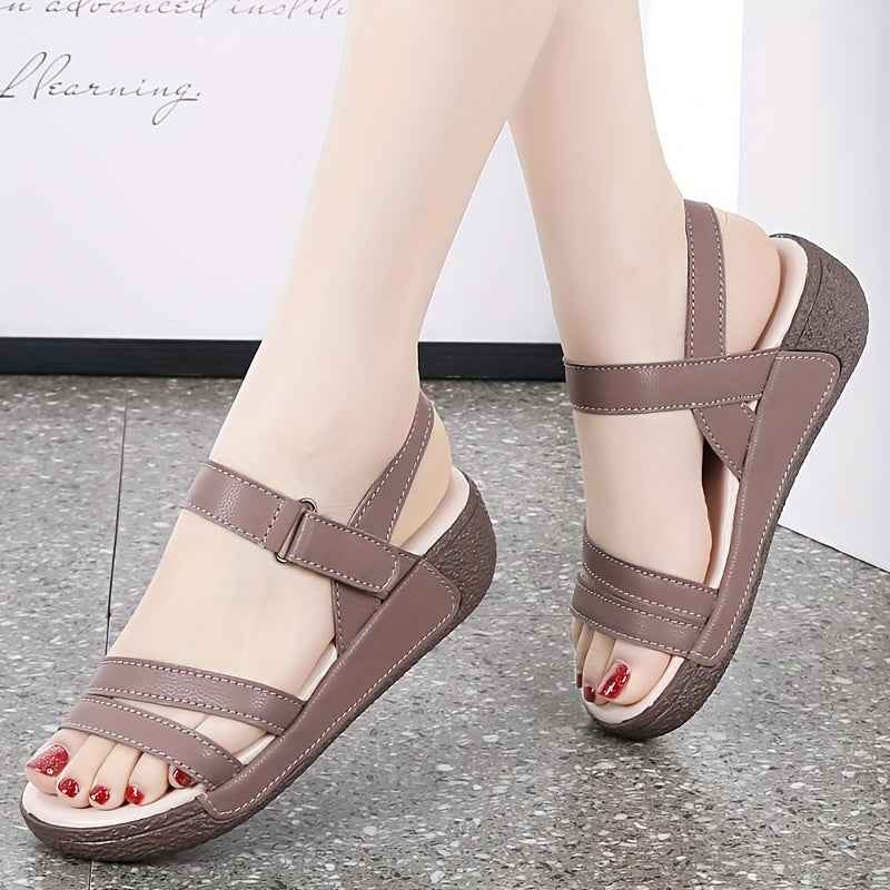 Sandalias con plataforma sencilla y punta abierta